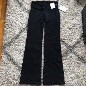 GapFit Maternity Yoga Pant - never worn!